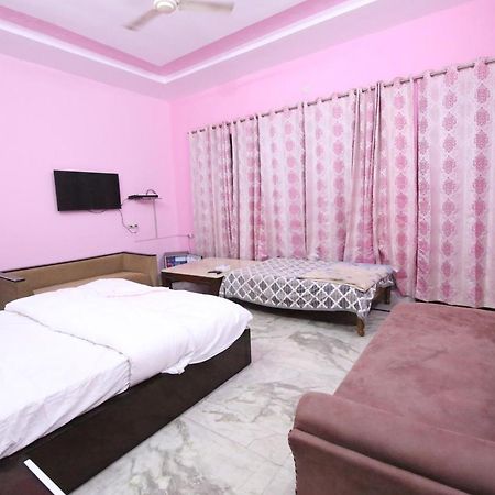 The Karnal Resort Экстерьер фото
