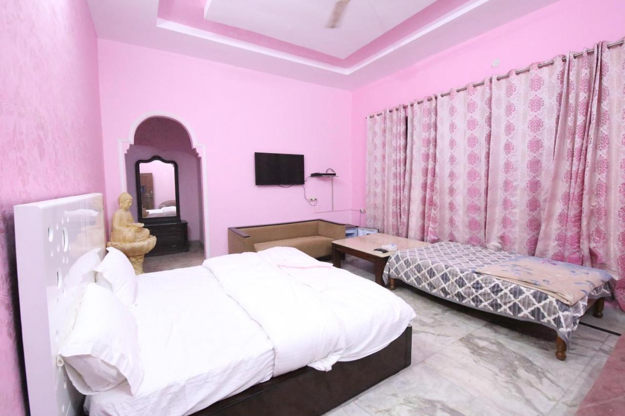 The Karnal Resort Экстерьер фото